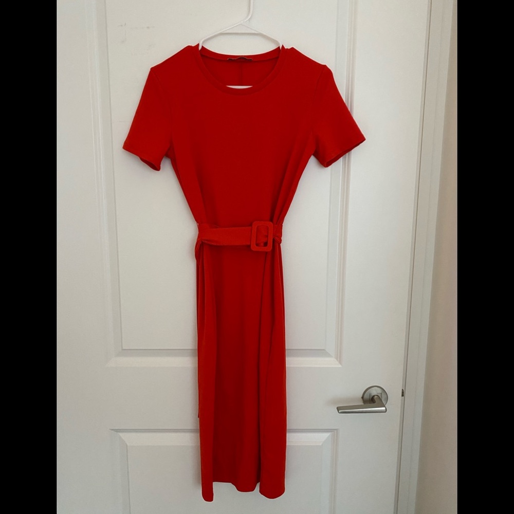 Zara sheath style dress with belt